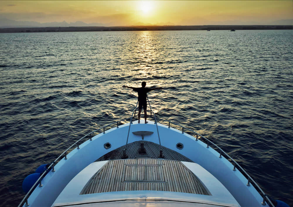 Egypt-REDSEA-Hurghada-DivePro-Academy-Scuba-Diving-Center-Daily-Boat-Sun-Rise